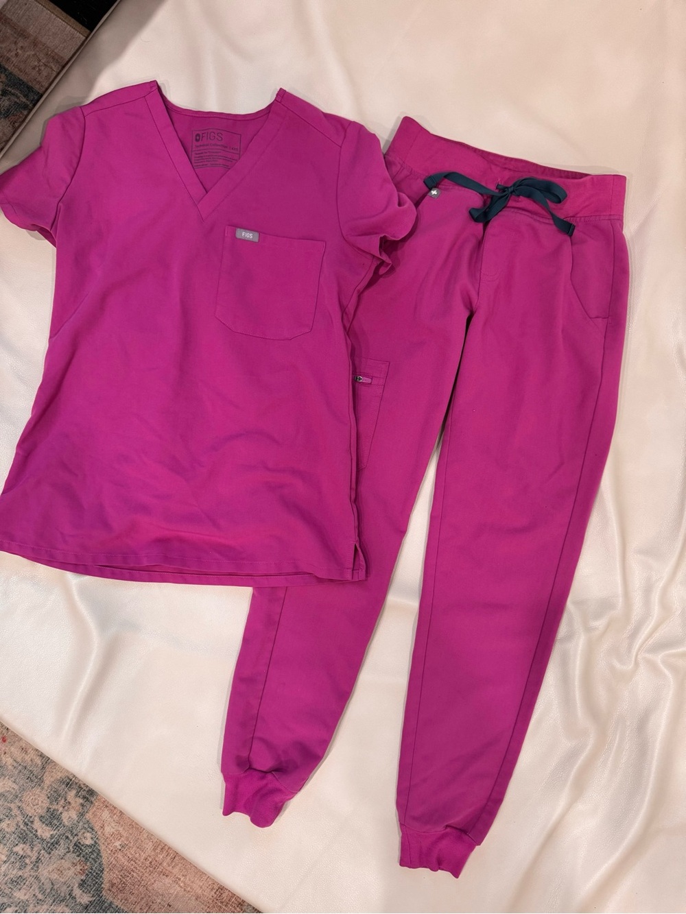 Figs Women's Scrub Set in Hot Pink